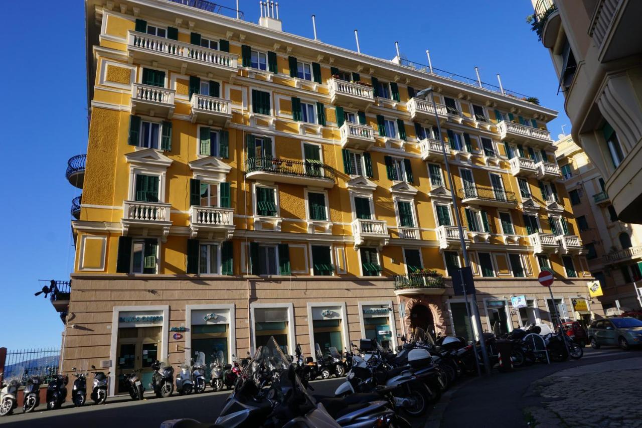 Gli Anemoni B&B Free Parking Генуя Экстерьер фото