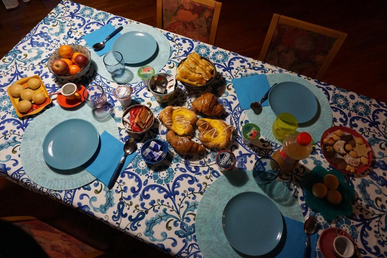 Gli Anemoni B&B Free Parking Генуя Экстерьер фото